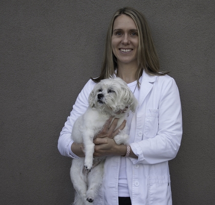 Dr. Anna Wallace - Veterinary